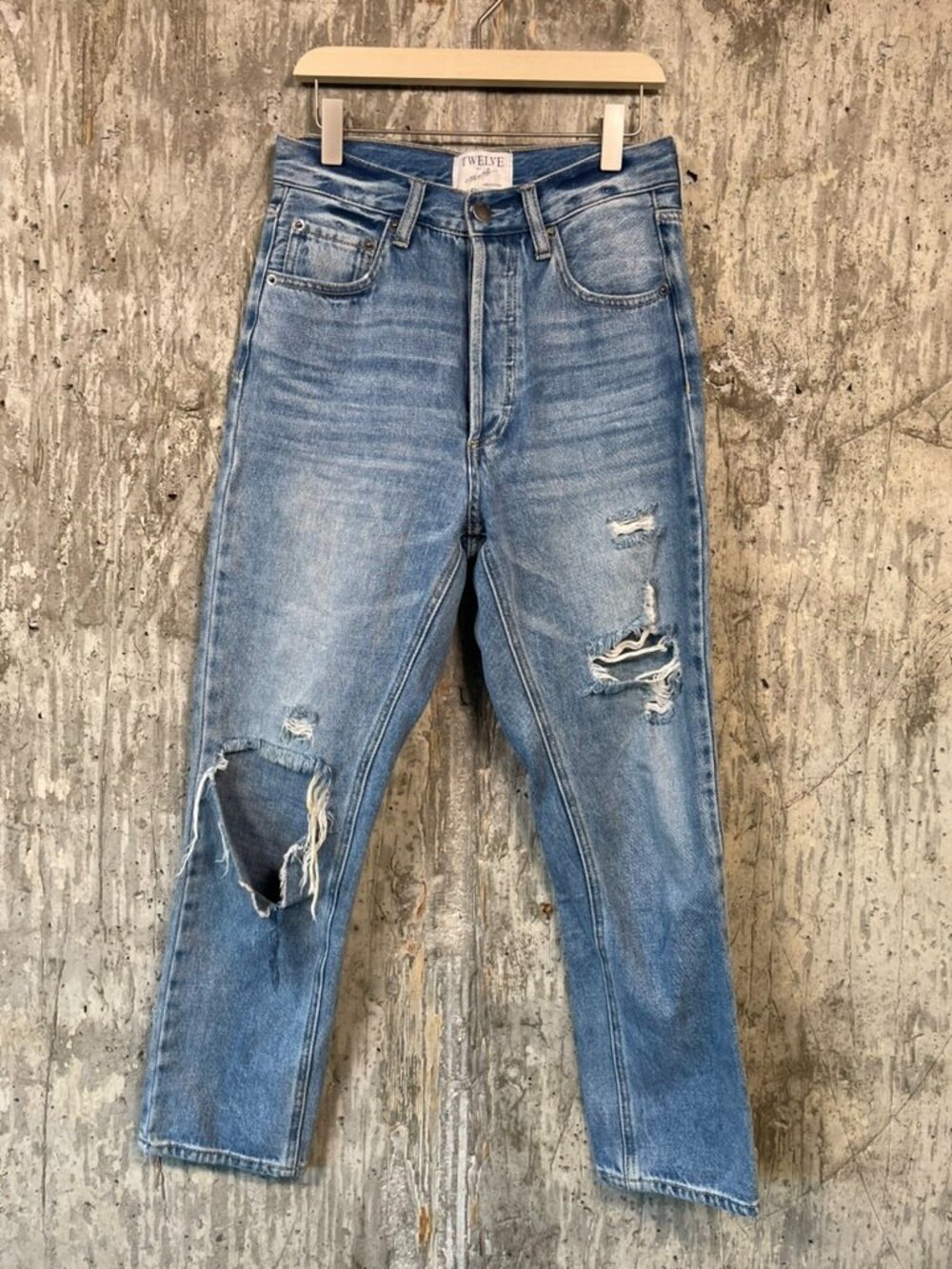TWELVE BY ONTWELFTH Women's High-Rise Distressed Jeans Size 25